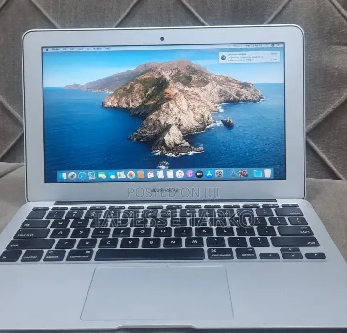 New Laptop Apple MacBook Air 2015 4GB Intel Core i5 SSD 256GB