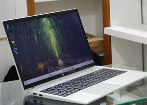 New Laptop HP ProBook 450 G8 16GB Intel Core i5 SSD 256GB