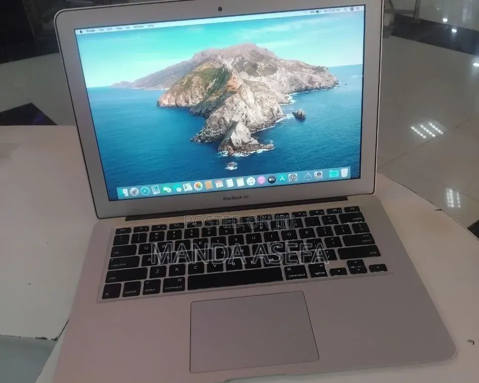 New Laptop Apple MacBook Air 2015 4GB Intel Core i5 SSD 256GB