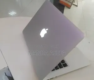 New Laptop Apple MacBook Air 2015 4GB Intel Core i5 SSD 256GB