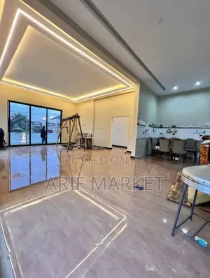 7bdrm Villa in Bole for sale