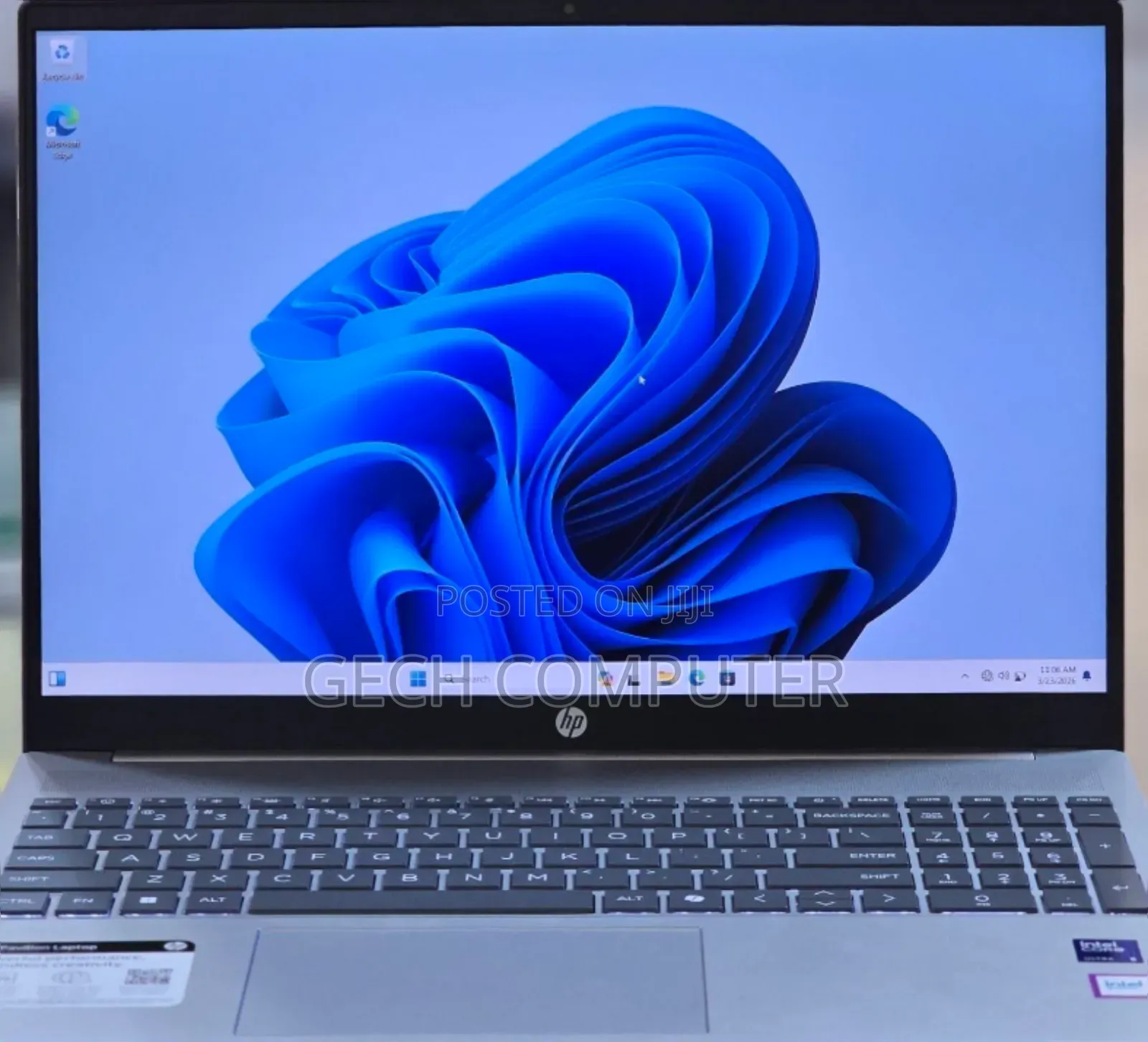 New Laptop HP Pavilion 15 8GB Intel Core i7 SSD 512GB