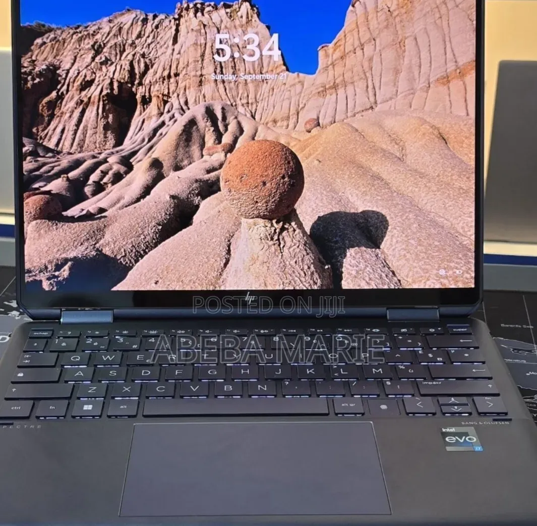 New Laptop HP Spectre X360 16GB Intel Core i7 SSD 1T