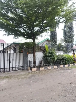 Furnished 8bdrm House in ዱከም, East Shewa for sale