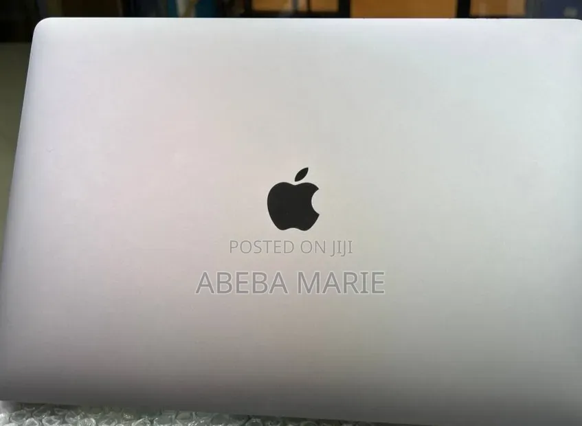 New Laptop Apple MacBook Pro 2017 16GB Intel Core i7 SSD 512GB