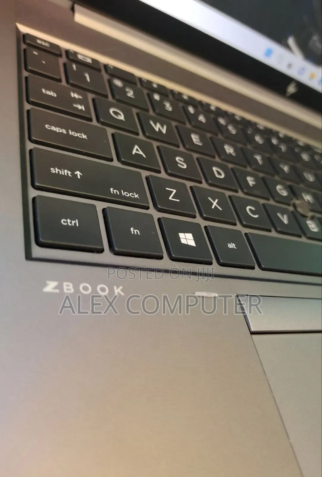 New Laptop HP ZBook Firefly 15 G7 16GB Intel Core i7 SSD 1T