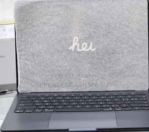 New Laptop Apple MacBook Air 2024 M3 13-inch 16GB Apple M4 SSD 256GB