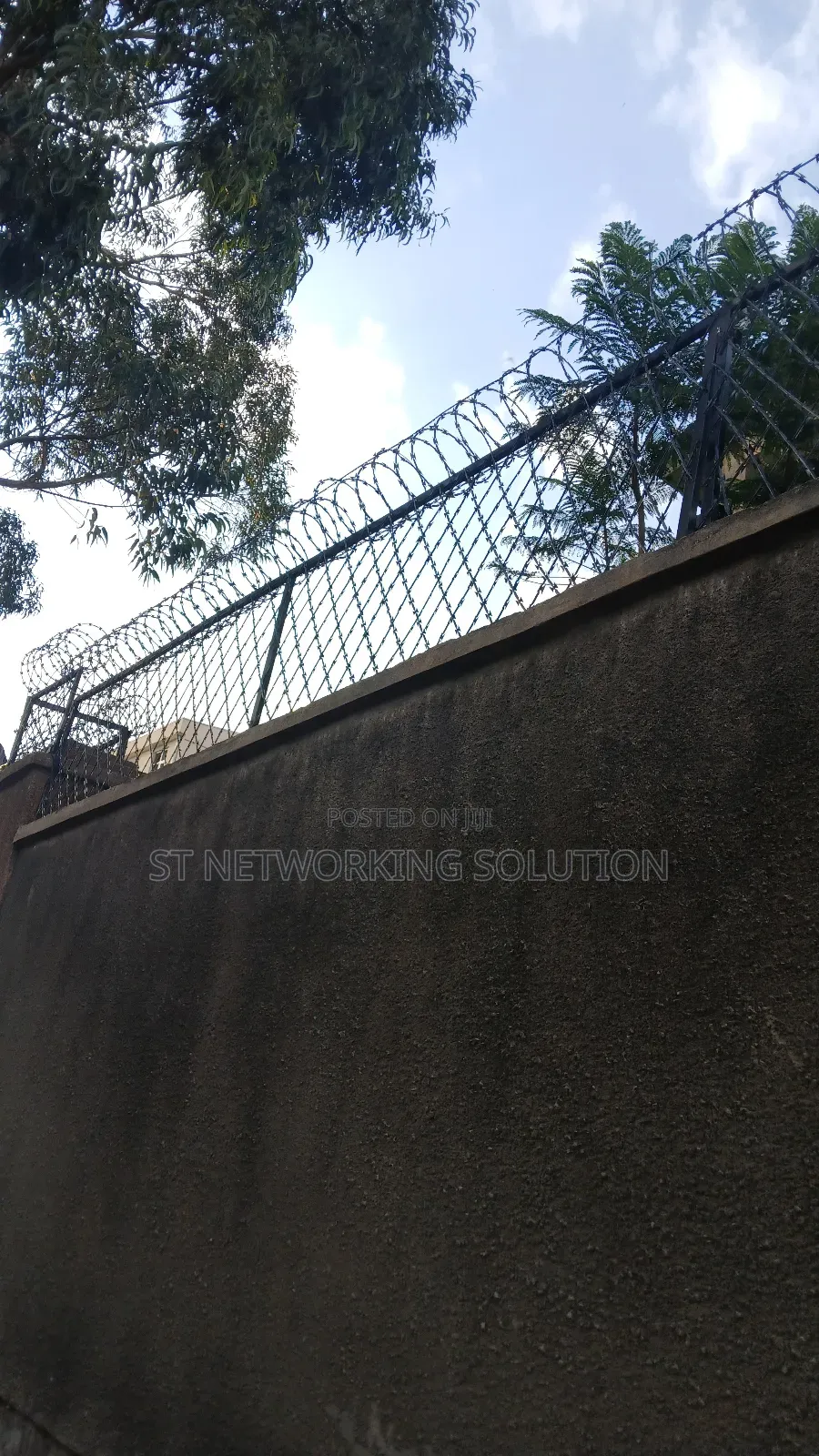 አደገኛ አጥረ CCTV Security Camera