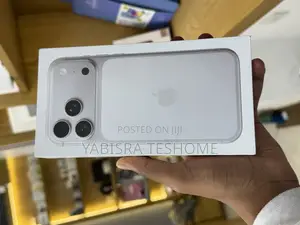 New Apple iPhone 17 Pro Max 256 GB Silver