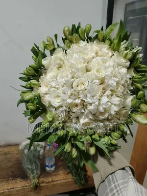 Natural Birdal Flower