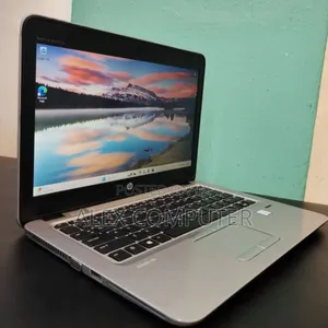New Laptop HP EliteBook 820 G4 8GB Intel Core i5 SSD 256GB