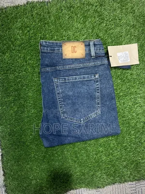 Men's Dc Premium Straight-Fit Denim Jeans