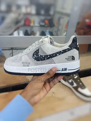 Nike Air Force 1 X the North Face