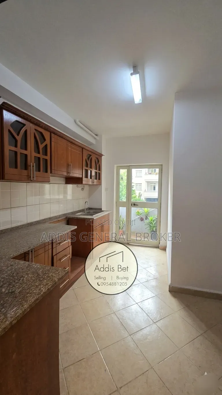 3bdrm Apartment in ቡልቡላ, Bole for sale