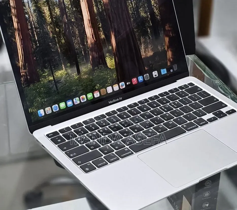 New Laptop Apple MacBook Air 2020 M1 16GB Apple M1 SSD 512GB