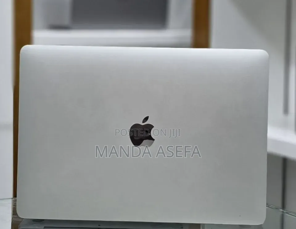 New Laptop Apple MacBook Air 2020 M1 16GB Apple M1 SSD 512GB