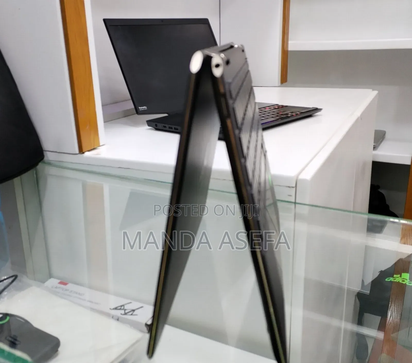 New Laptop HP Spectre 16GB Intel Core i7 SSD 1T