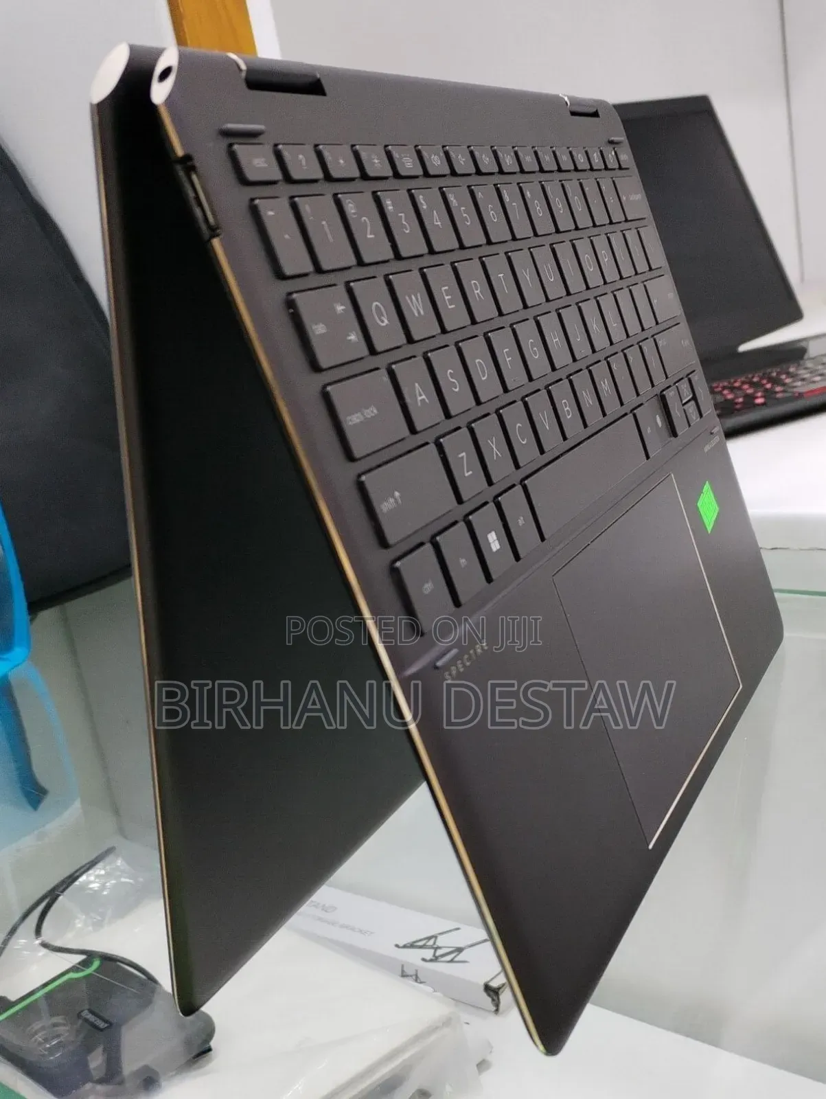 New Laptop HP Spectre 16GB Intel Core i7 SSD 1T