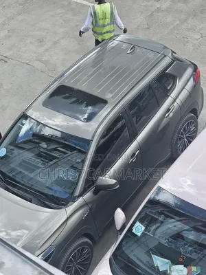 Toyota Corolla Cross LE 2WD 2024 Gray