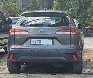Toyota Corolla Cross LE 2WD 2024 Gray