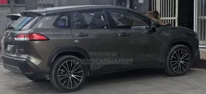 Toyota Corolla Cross LE 2WD 2024 Gray