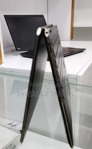 New Laptop HP Spectre X360 16GB Intel Core i7 SSD 1T