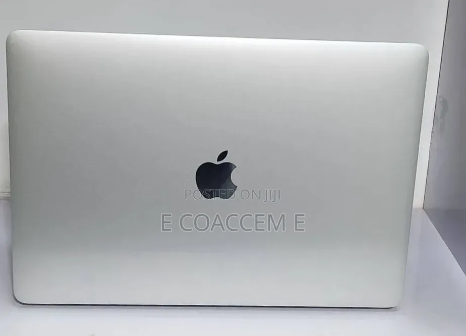New Laptop Apple MacBook 16GB Intel Core i7 SSD 512GB