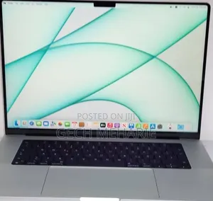 New Laptop Apple MacBook Pro 2021 M1 16GB Apple M1 Pro SSD 512GB