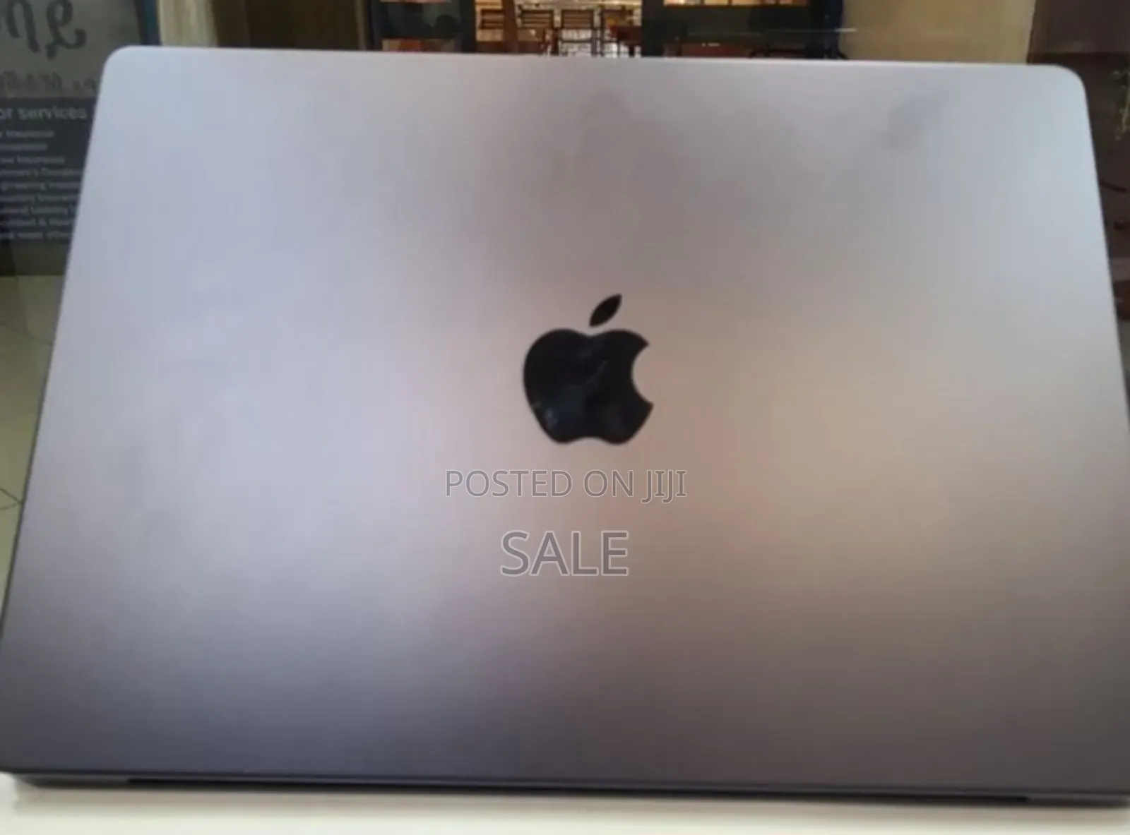 New Apple MacBook Pro 2025 M5 14-inch 16GB Apple M1 Pro SSD 512GB