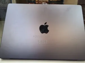 New Apple MacBook Pro 2025 M5 14-inch 16GB Apple M1 Pro SSD 512GB