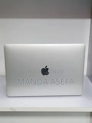 New Laptop Apple MacBook Pro 2020 16GB Intel Core i7 SSD 512GB