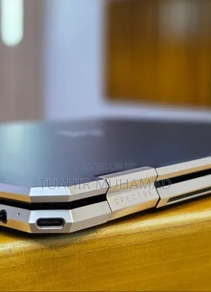 New Laptop HP Spectre 16GB Intel Core i7 SSD 512GB