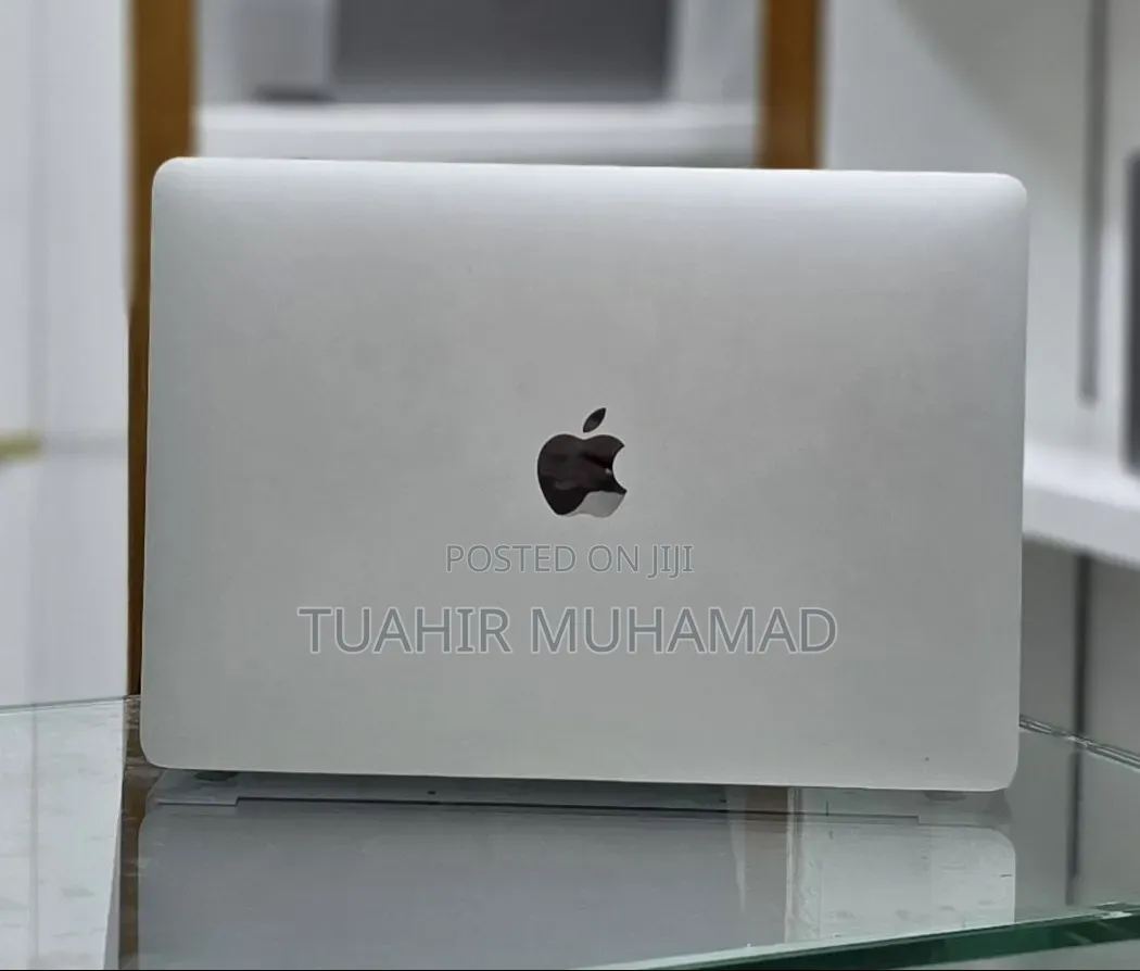 New Laptop Apple MacBook Air 2020 M1 16GB Apple M1 SSD 512GB