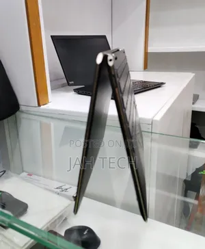New Laptop HP Spectre 16GB Intel Core i7 SSD 1T