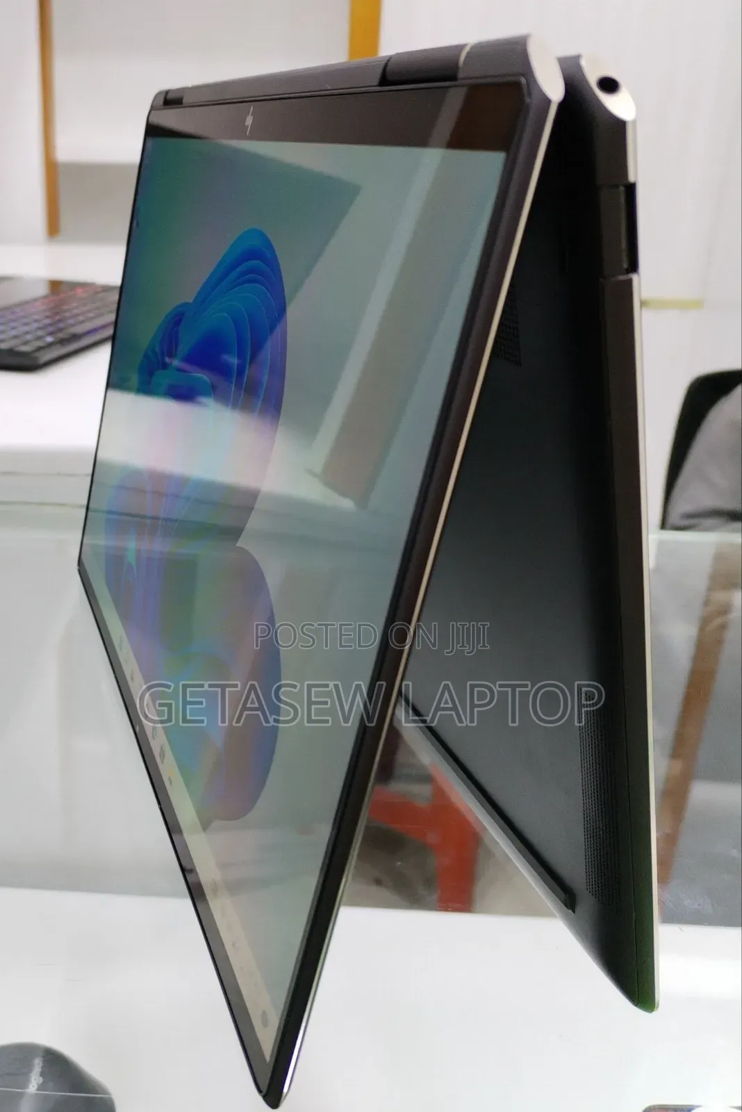 New Laptop HP Spectre X360 16GB Intel SSD 1T