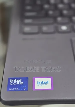 New Laptop Lenovo Yoga 7i 16GB Intel Core Ultra 7 SSD 512GB