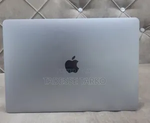 New Laptop Apple MacBook Pro 2017 16GB Intel Core i5 SSD 512GB