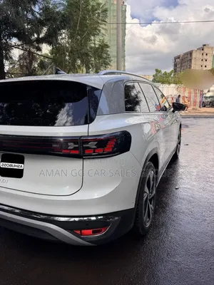 Volkswagen ID.6 2023 White