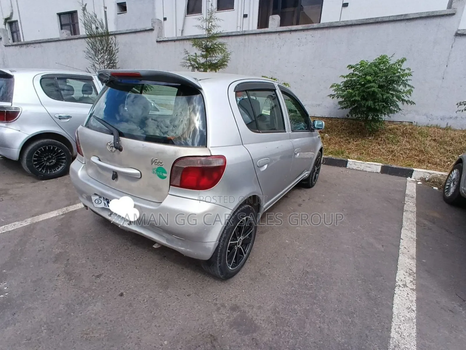 Toyota Vitz 1999 Silver