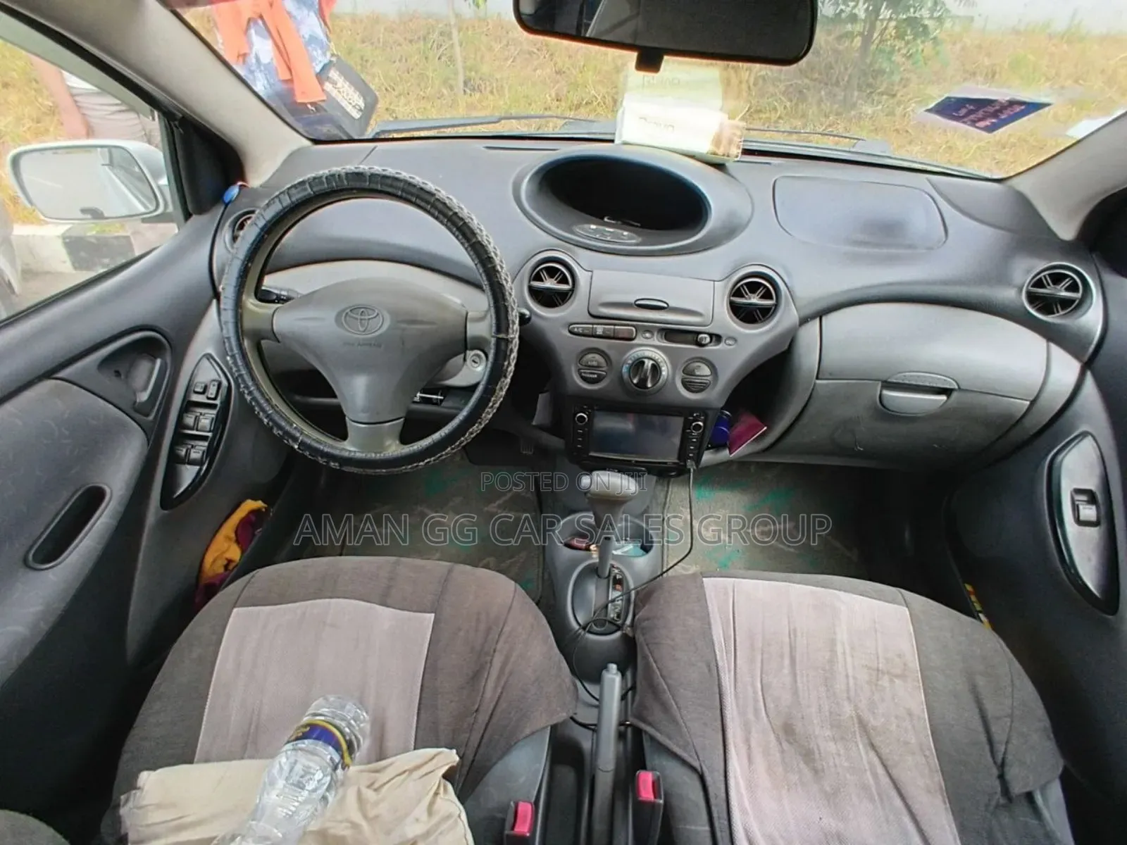 Toyota Vitz 1999 Silver