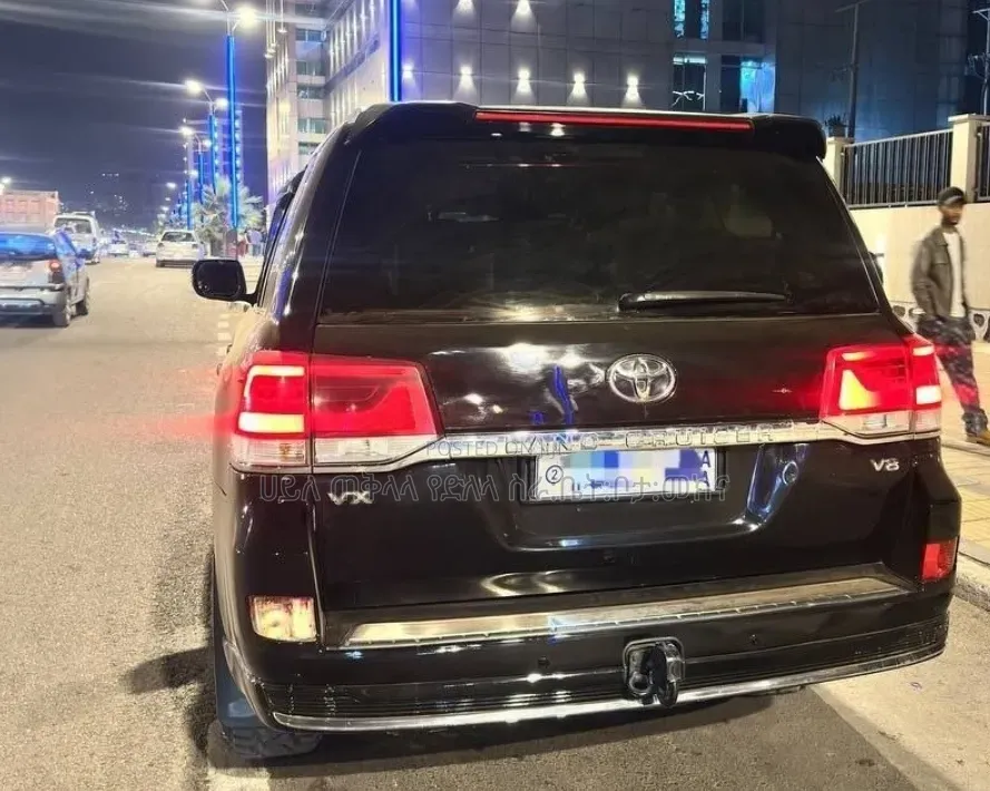 Toyota Land Cruiser 2014 Matt Black