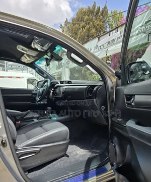New Toyota Hilux 2025