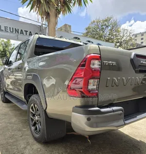 New Toyota Hilux 2025