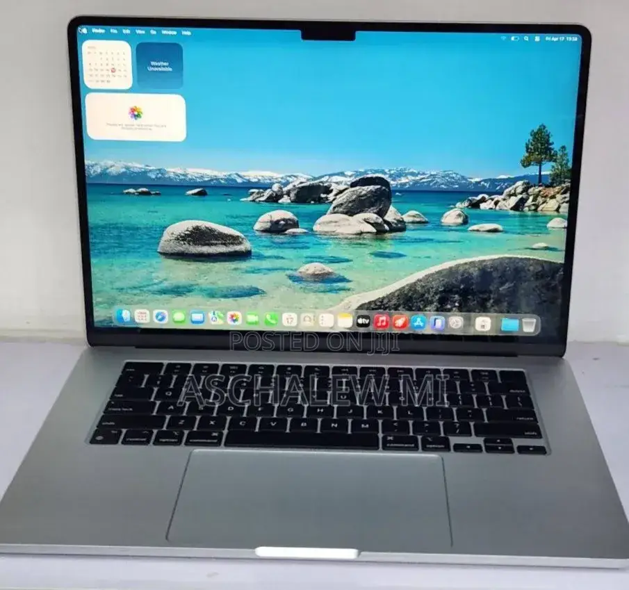 New Laptop Apple MacBook Pro 2023 M3 14-inch 8GB Apple M3 Pro SSD 512GB