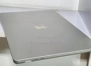 New Laptop Apple MacBook Pro 2023 M3 14-inch 8GB Apple M3 Pro SSD 512GB