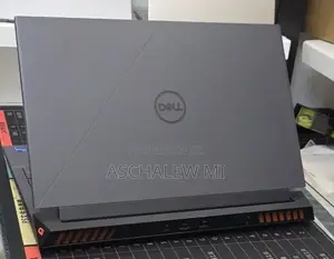 New Laptop Dell G15 5511 16GB Intel Core i7 SSD 1T