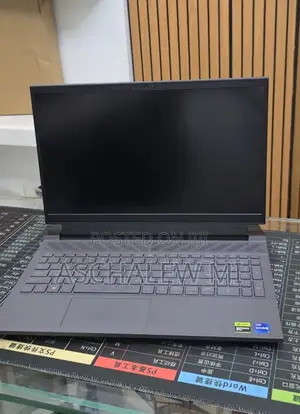 New Laptop Dell G15 5511 16GB Intel Core i7 SSD 1T