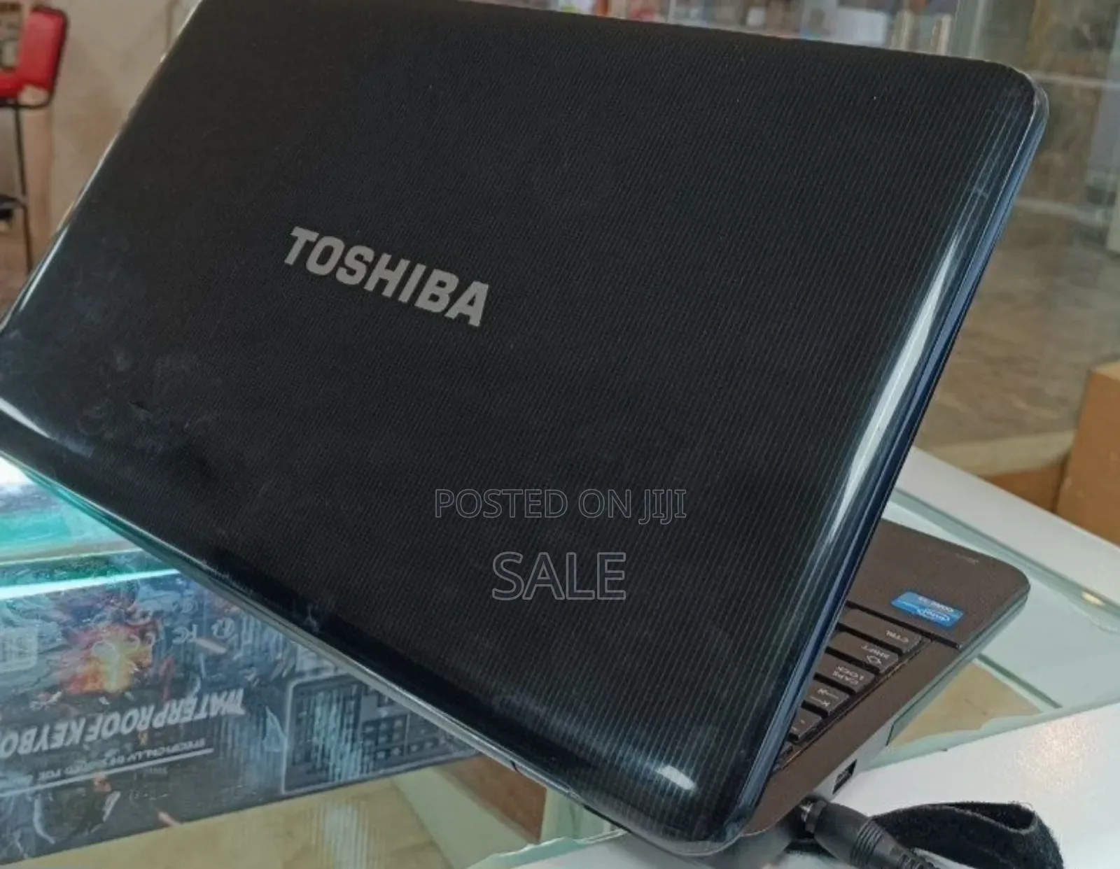 New Laptop Toshiba Satellite C55 4GB Intel Core i3 HDD 500GB