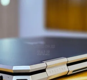 New Laptop HP Spectre 16GB Intel Core i7 SSD 512GB