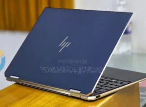 New Laptop HP Spectre X360 16GB Intel Core i7 SSD 512GB